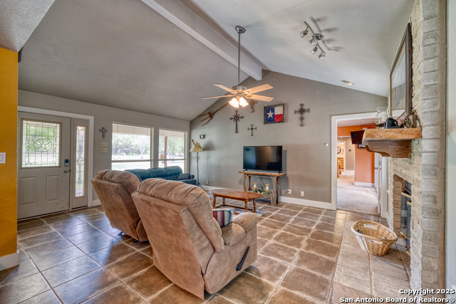 270 Robinson Property Photo 24