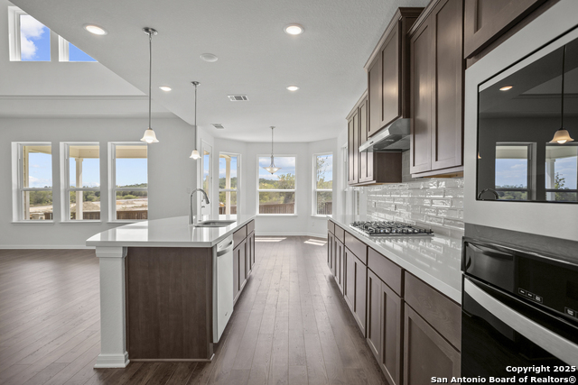 2804 Reeves Ln Property Photo 12