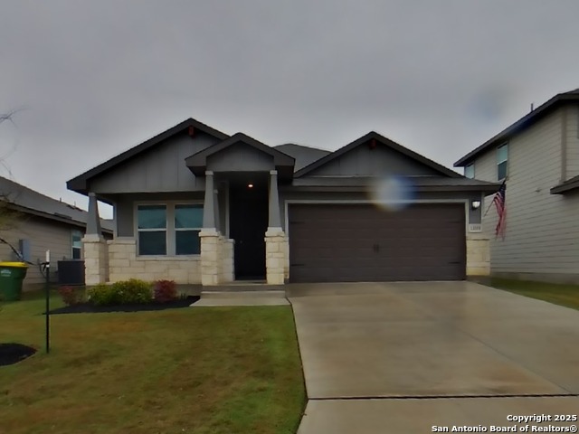13629 Paxton Property Photo