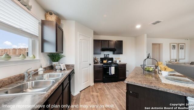 7434 Perseus Brook Property Photo 10