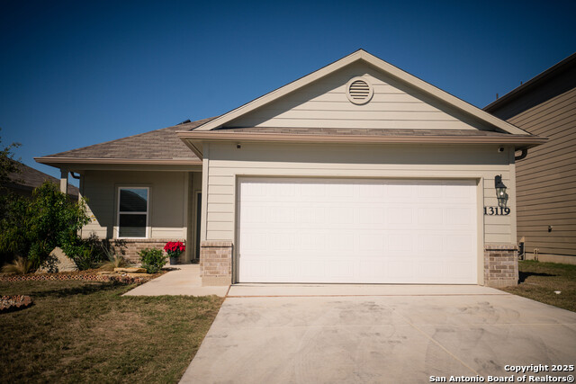 13119 Heathers Mist Property Photo 1