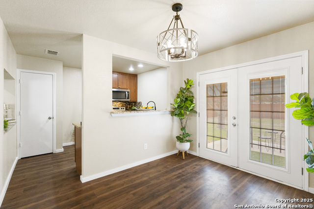 10022 Carswell Peak Property Photo 10