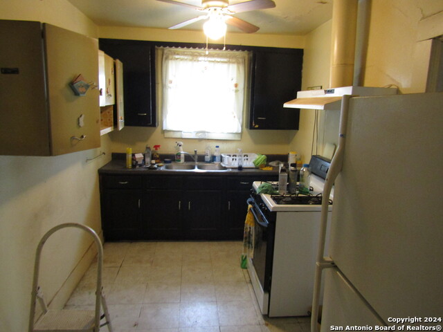 217 Lancaster Property Photo 10