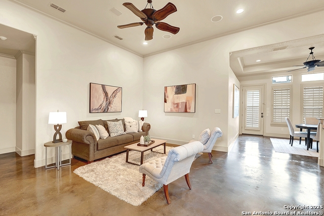 1320 Gruene Leaf Property Photo 13