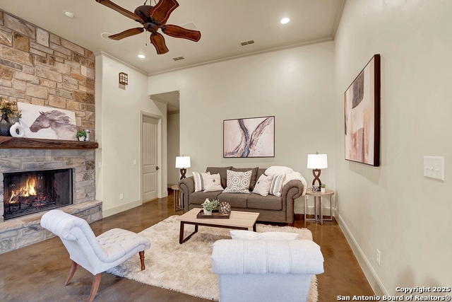 1320 Gruene Leaf Property Photo 15