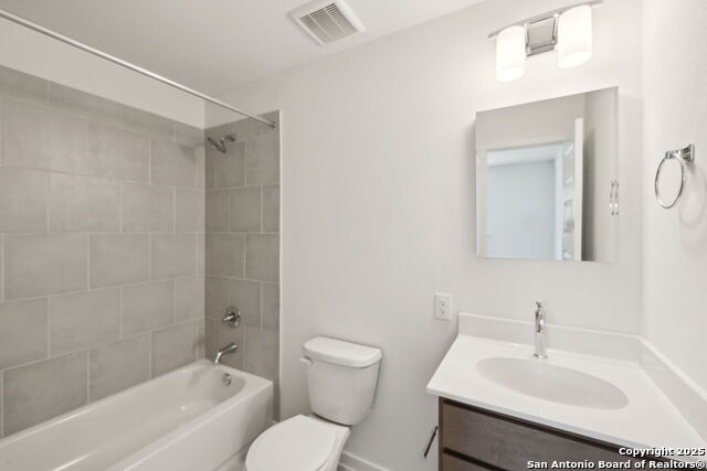 2910 Martin Luther King Property Photo 10