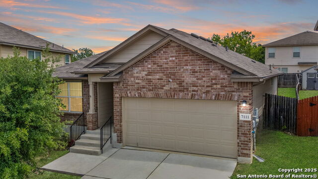 7111 Phoebe View Property Photo 1
