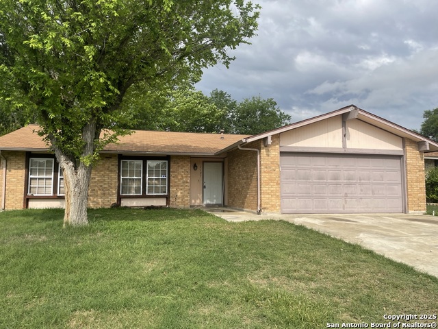 1127 Longmont Property Photo 1