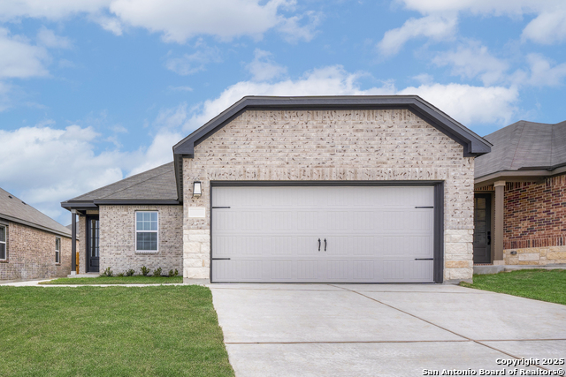 9618 Nubuck Branch Property Photo