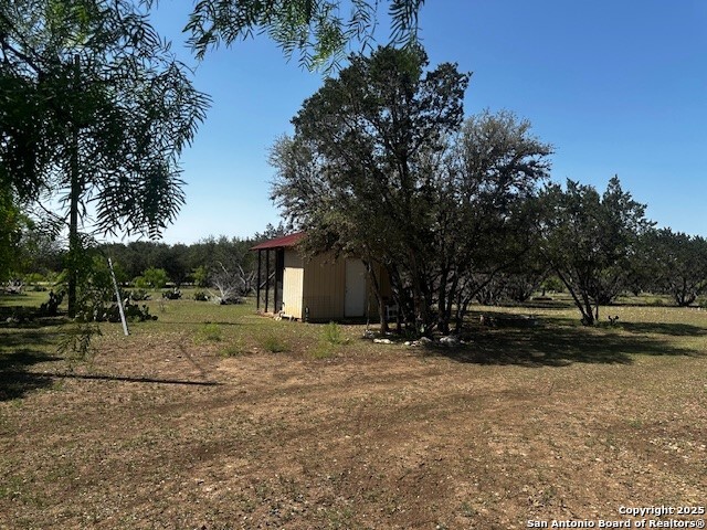 698 N Kahn Property Photo 6