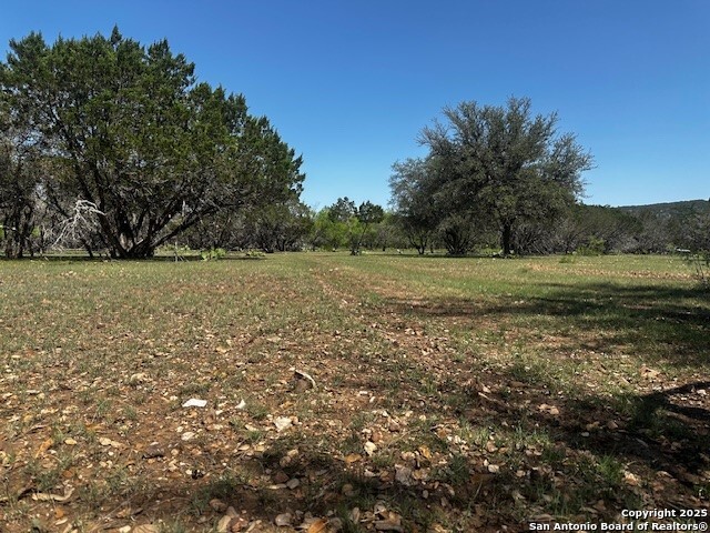698 N Kahn Property Photo 4