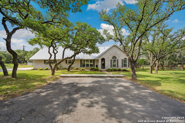 7904 N Verde Property Photo 1