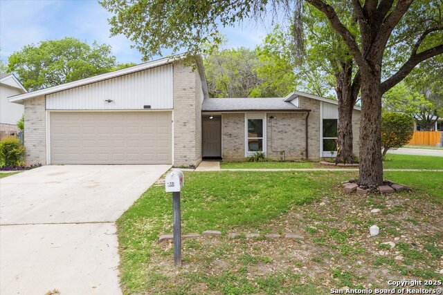 11331 Woollcott Property Photo 1
