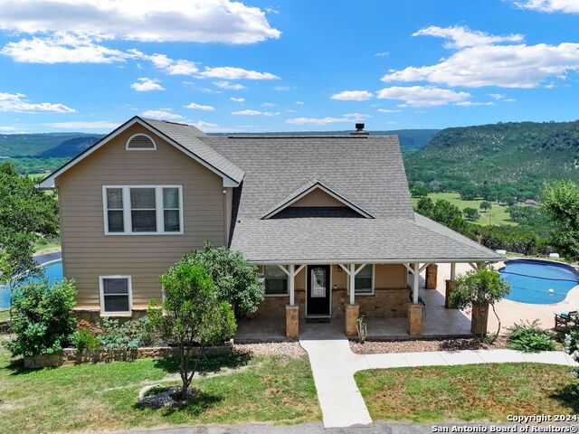 385 Turkey Dr Property Photo 1