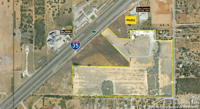 20250 Interstate 35 S Property Photo 48