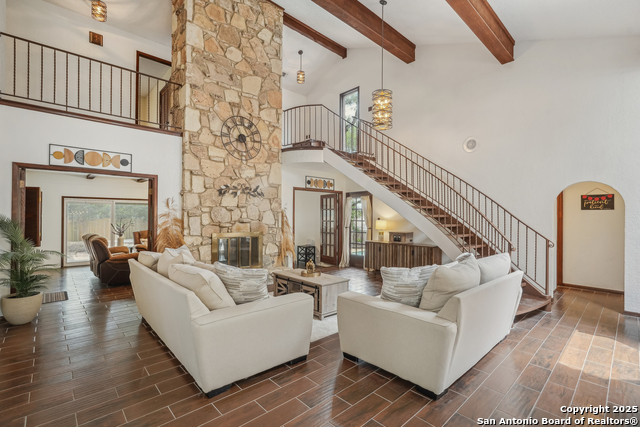 331 Whisper Wood Property Photo 1