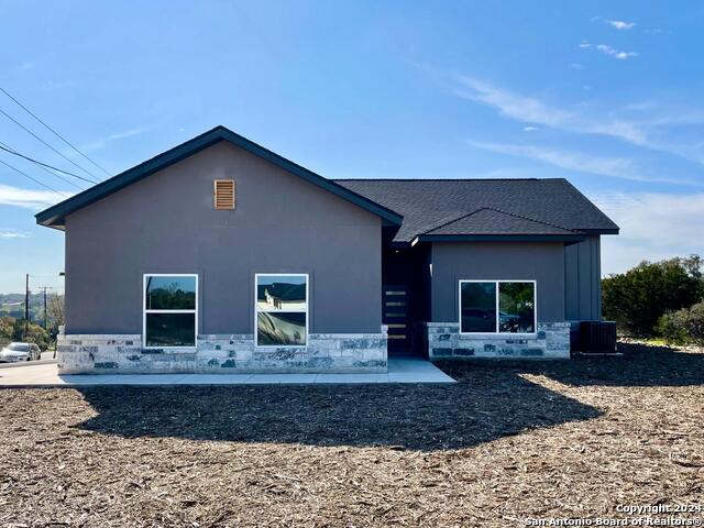 101 Joseph Lilley Property Photo 1
