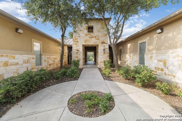 3519 Paesanos Property Photo 4