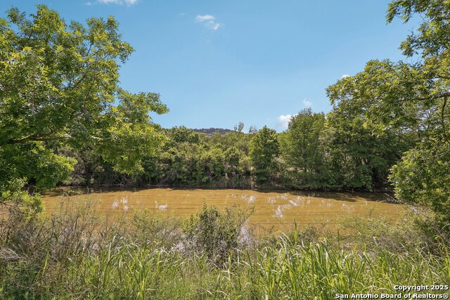 1901 Memorial Property Photo 3