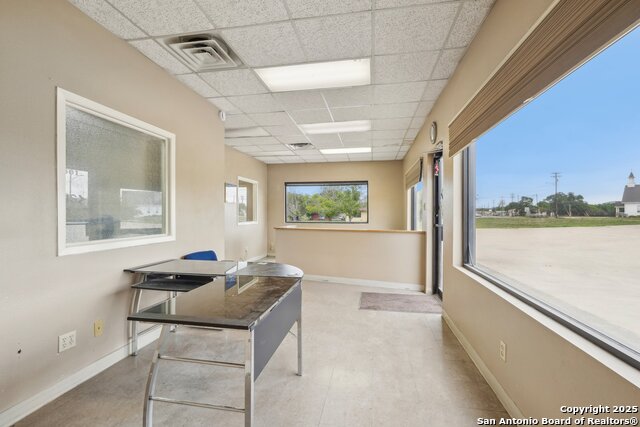 1901 Memorial Property Photo 11