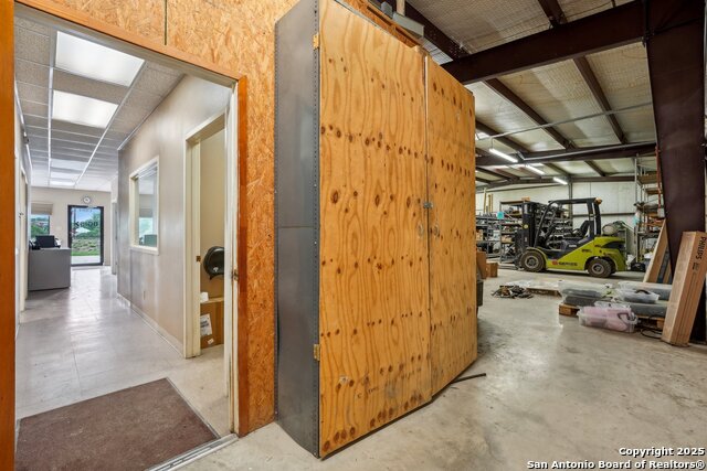 1901 Memorial Property Photo 23