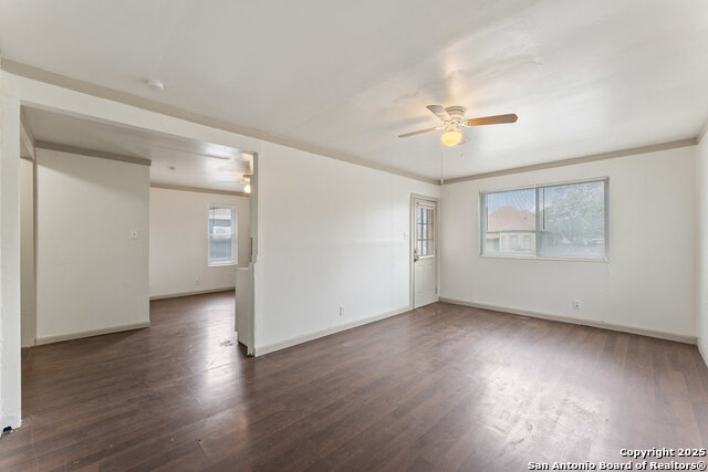 2111 Cincinnati Property Photo 8