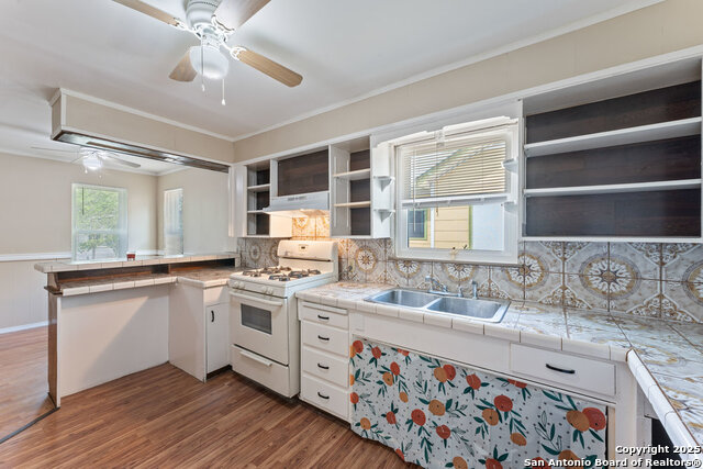 2111 Cincinnati Property Photo 22
