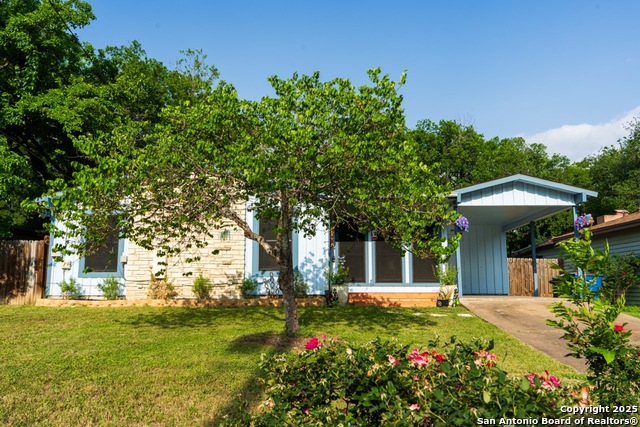 5215 Overbrook Dr Property Photo 1