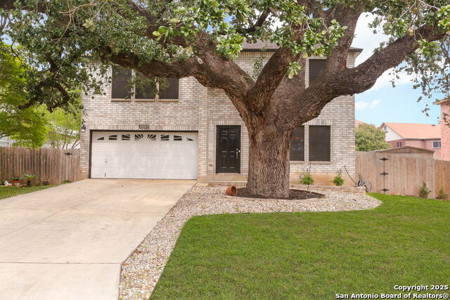 2558 Ashley Oak Dr Property Photo 1