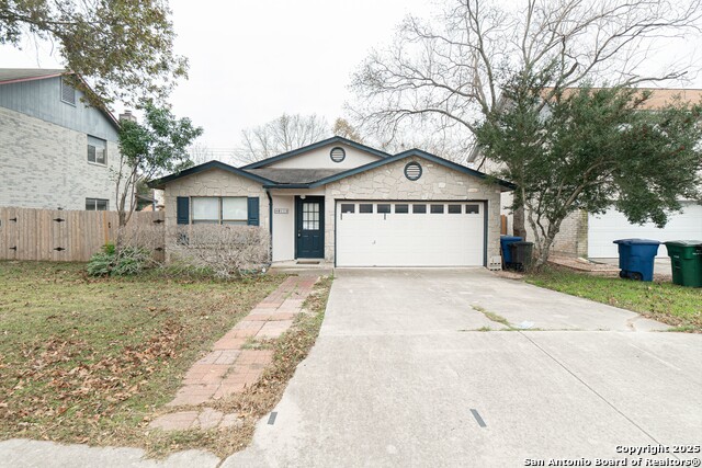 9110 Roquefort Property Photo