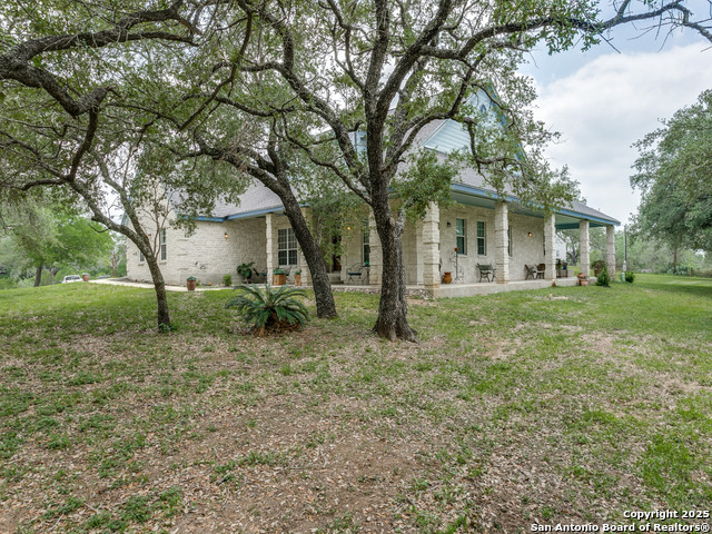 6840 S Loop 1604 Property Photo 7