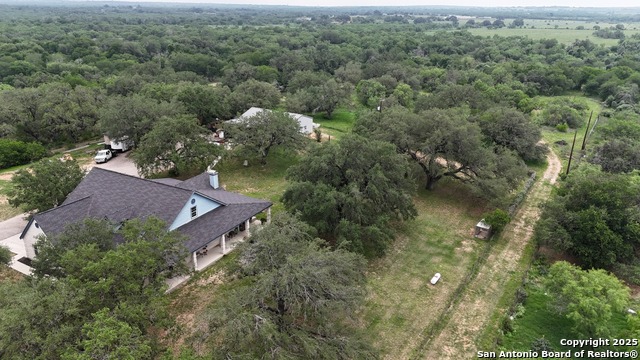 6840 S Loop 1604 Property Photo 43