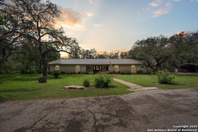 101 Cynthia Property Photo 1