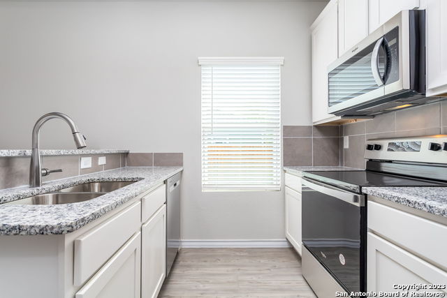 507 Hudson St Property Photo 23