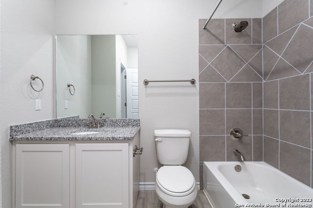 507 Hudson St Property Photo 29
