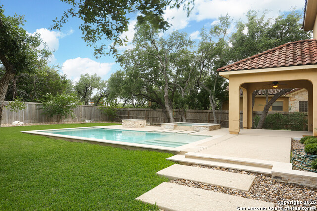 25303 Estancia Cir Property Photo 1