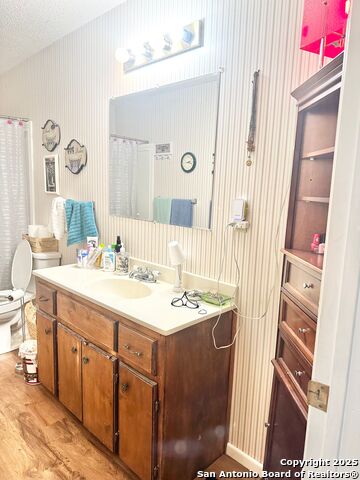 1005 Commerce St Property Photo 10