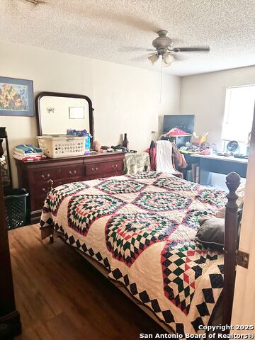 1005 Commerce St Property Photo 22