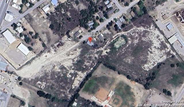 99 Balle St Property Photo 5