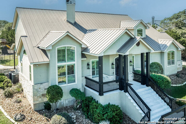 102 Summer Glen Property Photo 1
