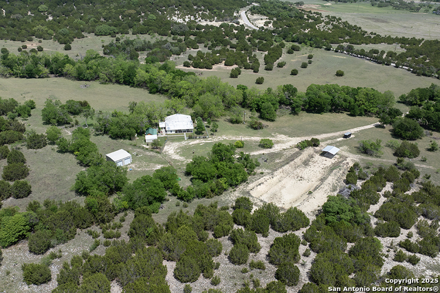 287 County Rd 2722 Property Photo 1