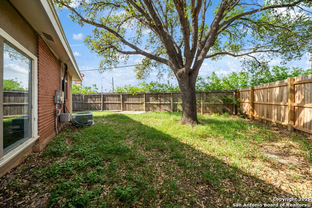 8255 Misty Willow Property Photo 17