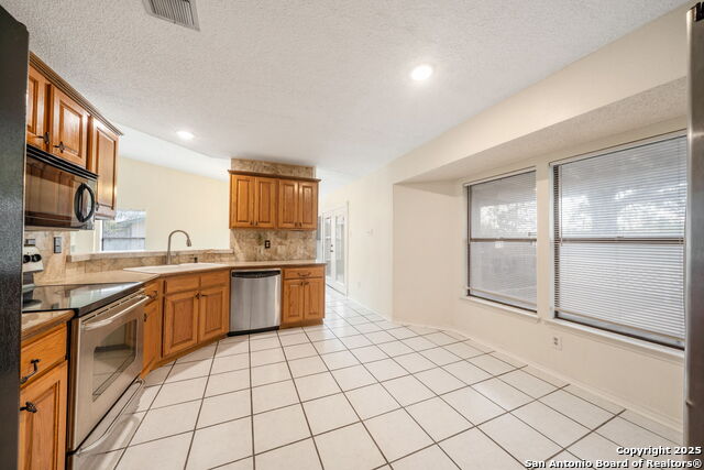 8255 Misty Willow Property Photo 25