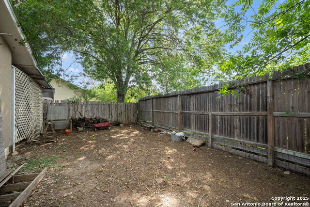 8255 Misty Willow Property Photo 39