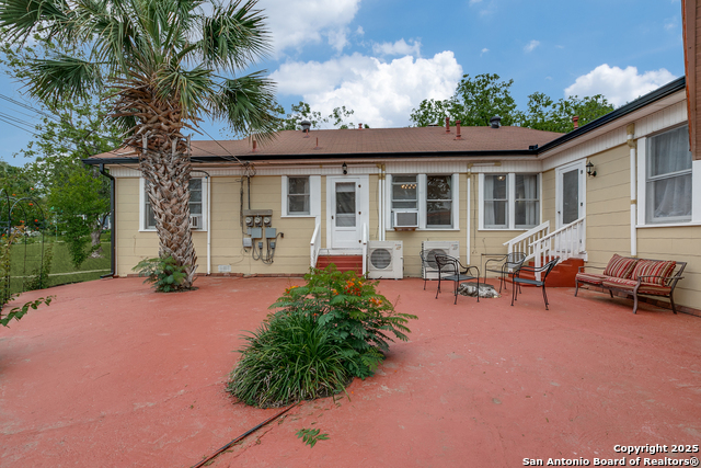 222 Redwood Property Photo 25