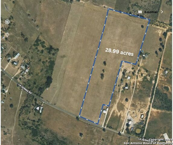 12885 La Vernia Rd Property Photo 3