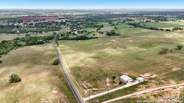 12885 La Vernia Rd Property Photo 13