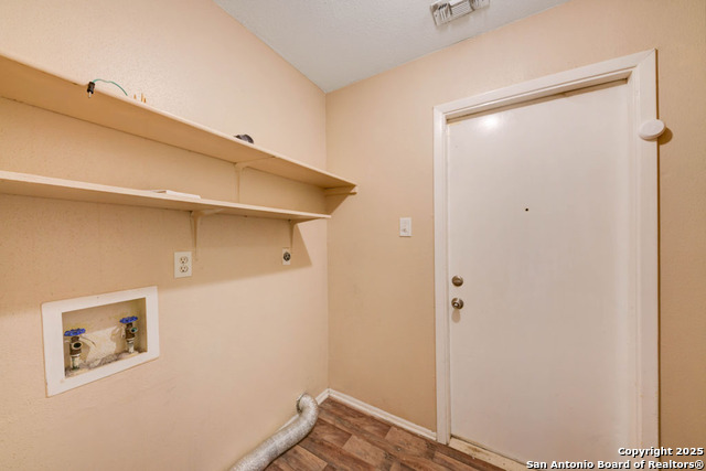 7942 Forest Fox Property Photo 12