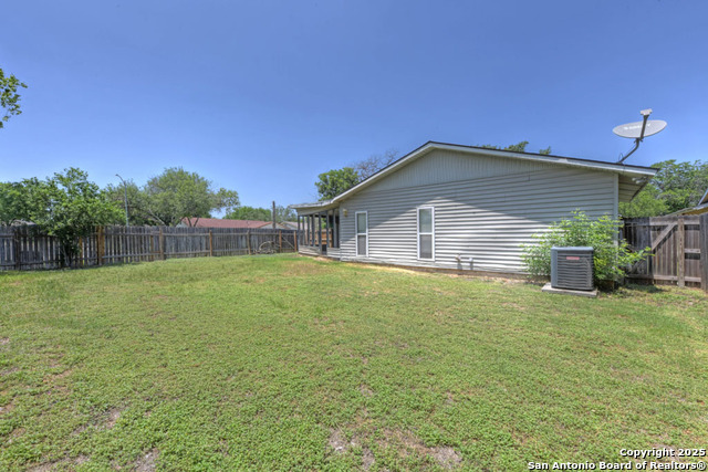 7942 Forest Fox Property Photo 25