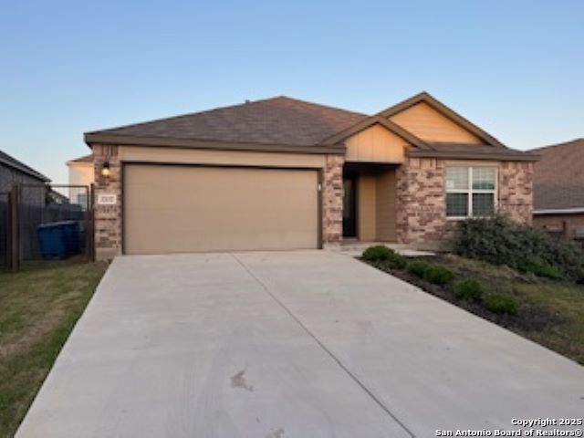 32132 Morels Property Photo 1